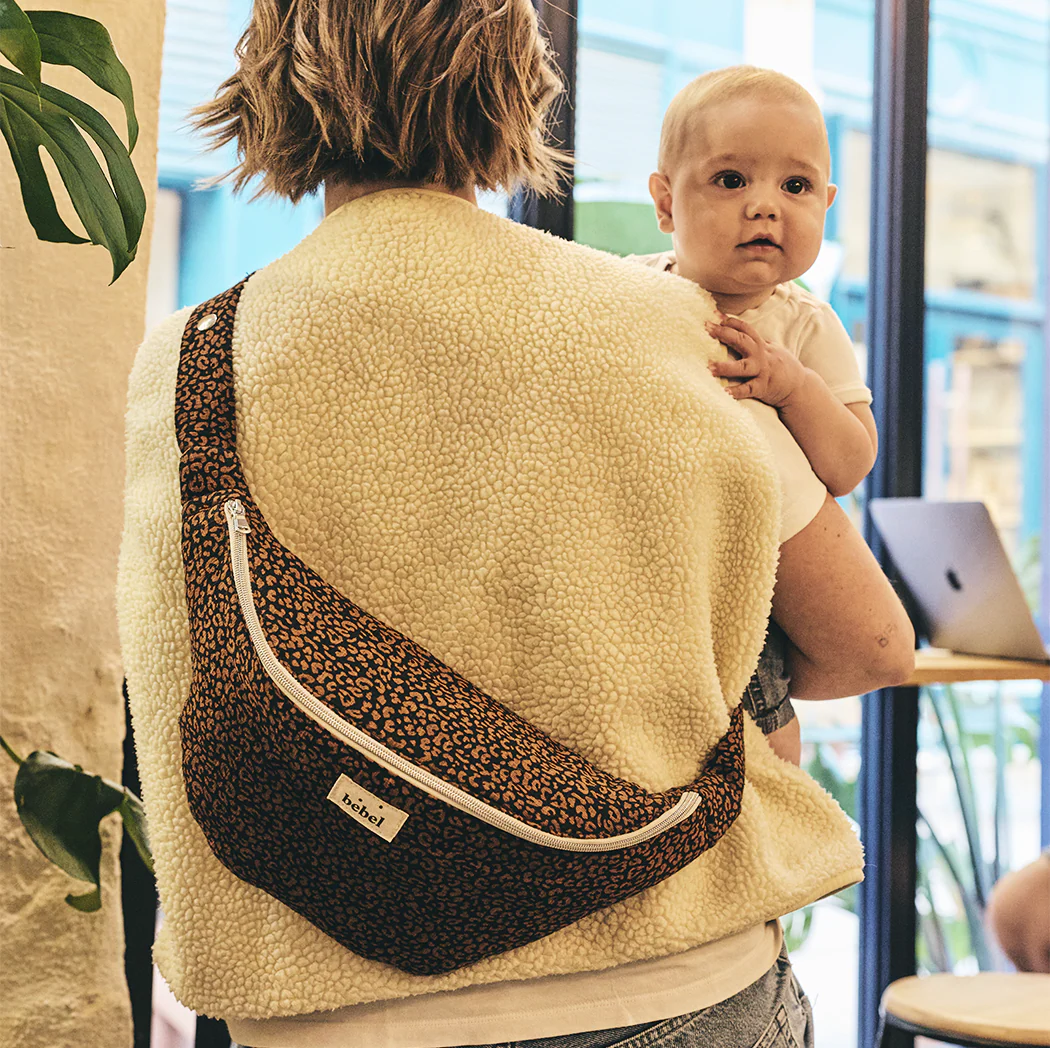 Banane à langer - Léopard – Image 7